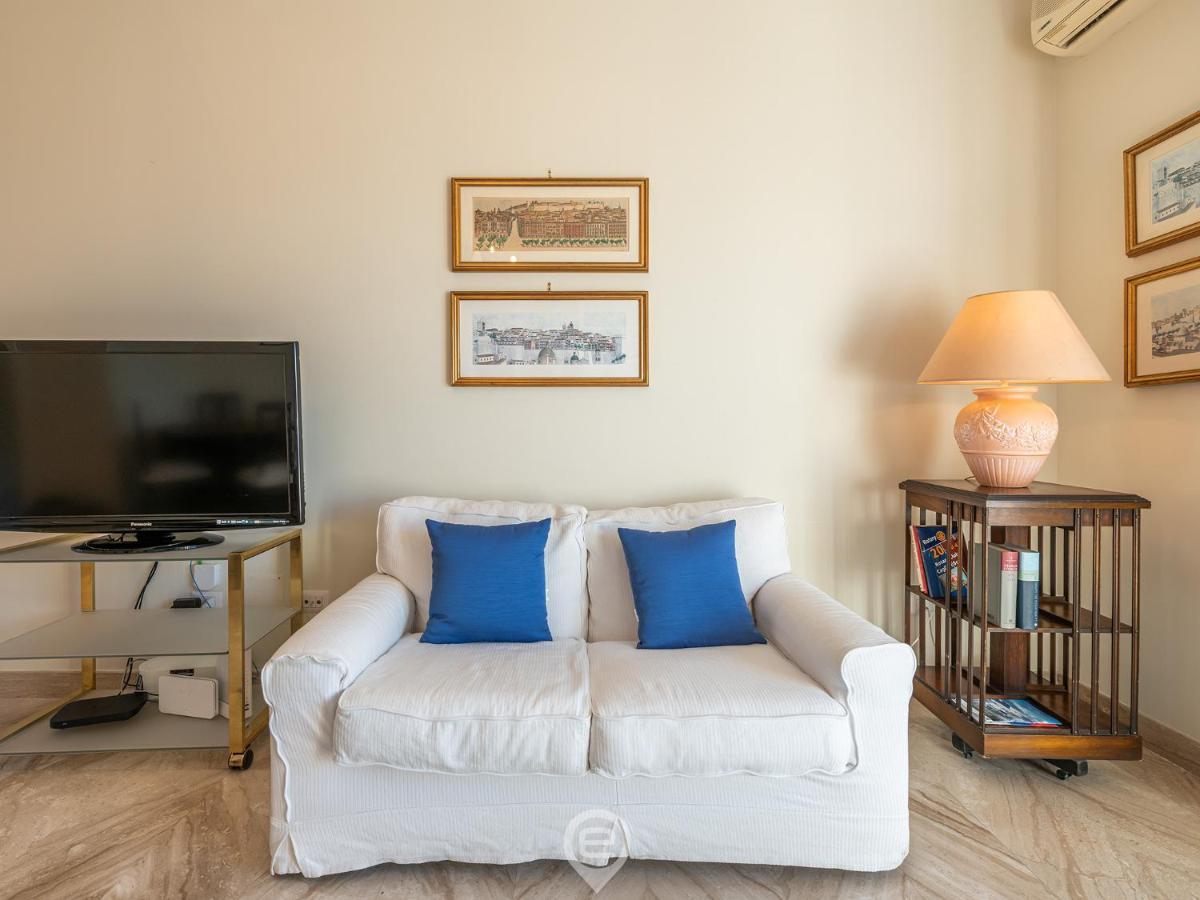 Cityscape Vista Apartment Cagliari Buitenkant foto