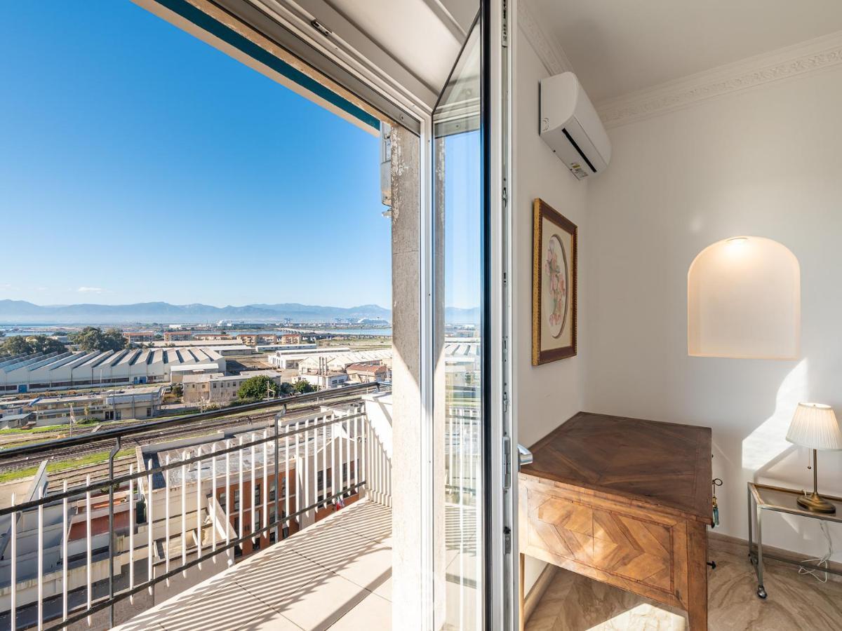Cityscape Vista Apartment Cagliari Buitenkant foto